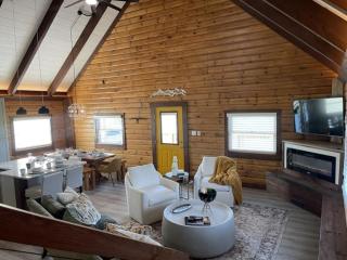 The Barton House - Luxury Mountain Chalet with Hot - Davis - 6