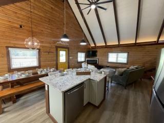 The Barton House - Luxury Mountain Chalet with Hot - Davis - 4