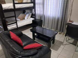 House of Grace Apt - East London - 1