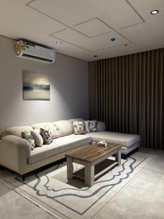 Comfy apartment in AlKhobar - Al Khobar - 1