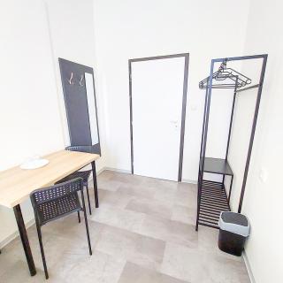 Simple room for two E4 - Praag - 9
