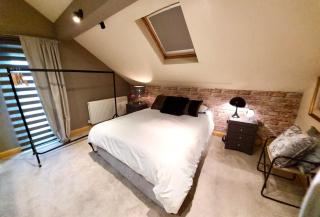 The Mews - Alderley Edge - 8