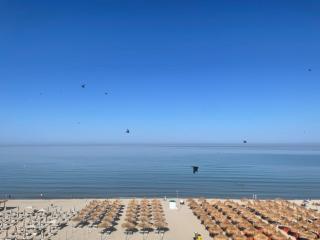 Waves & Views Apartment - Durrës - 9