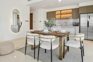 Golden Stays - Luxury Emaar Beachfront 2BR I Sea & Palm Views - 5