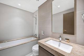 Golden Stays - Luxury Emaar Beachfront 2BR I Sea & Palm Views - 4
