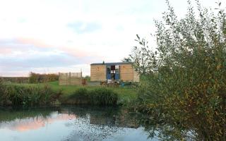 Lillie's Shepherd's Hut - Sleeps 2 & Hot Tub - Nottingham - 8