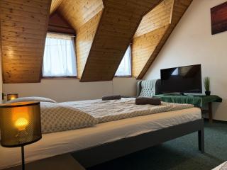 Hajnal Apartman - Keszthely - 8
