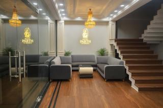 Hotel Parth Inn by IQ Hotels-Best Hotel Near Ram Mandir Ayodhya - Ayodhya - 6
