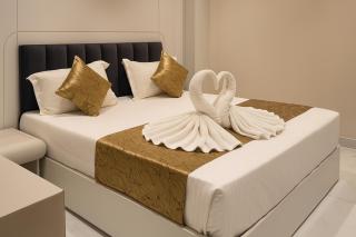 Hotel Parth Inn by IQ Hotels-Best Hotel Near Ram Mandir Ayodhya - Ayodhya - 1