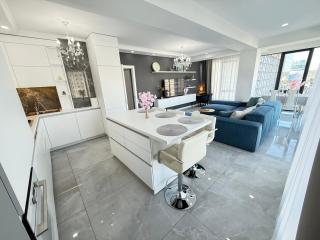 RentNow Large and Cozy Apartment in the Center, Parking - Chişinău - 1