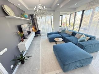RentNow Large and Cozy Apartment in the Center, Parking - Chişinău - 8