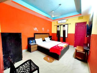 Hotel New Samrat Palace Near Marine Drive Road Spacious and Fully Air Conditioned Rooms with With Attached Balcony - Puri - 9