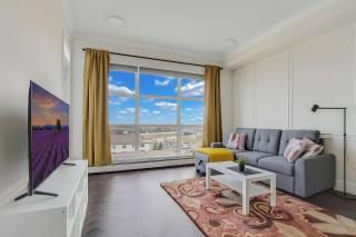 Stylish Comfort Suite 1BR+Den - Calgary - 0