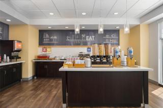 Hampton Inn-Pawtucket, RI - Pawtucket - 3