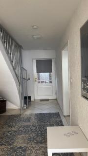 Ferienwohnung 1 Souterrainfenster - Hannover - 3