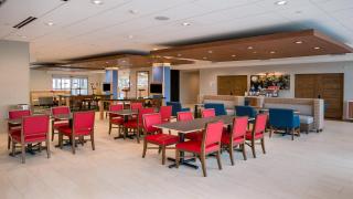Holiday Inn Express & Suites - Tampa East - Ybor City by IHG - Tampa - 3