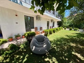 Hillside Haven - Durazzo - 0