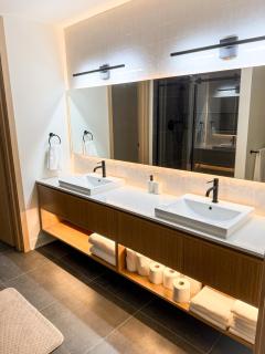 Ostrya Luxury Condo, Steps from the Slopes! - Mont-Tremblant - 1