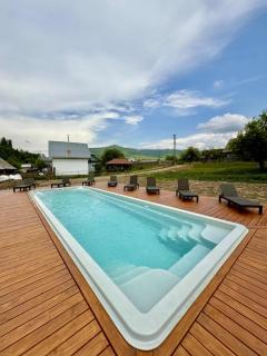 Vinor Cottage - Volosyanka - 9