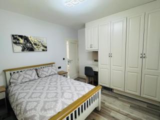 Small two bedroom cottage near Maynooth University - Maynooth - 1