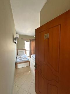 AQUA Hotel - Ksamil - 5