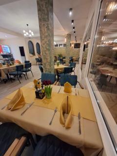 Villa&Restaurant Strmec - Elshani - 7
