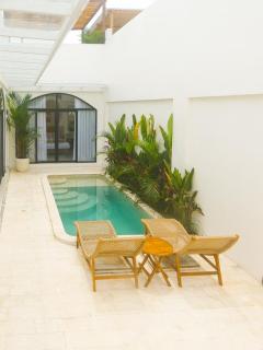 Warm & Welcoming 2-Bedroom Villa with Wood Finish - 0