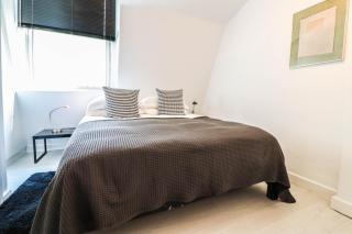 2BR Flat for 6 Guests near Hyde Park and 4 Min Walk to Paddington Station - Londra - 4