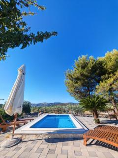 Charming holiday home - surrounded by nature - Vrsine - 4