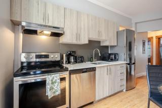 3BDR Penthouse, Rooftop and BBQ in Crescent - Montréal - 7