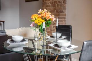 3BDR Penthouse, Rooftop and BBQ in Crescent - Montréal - 9