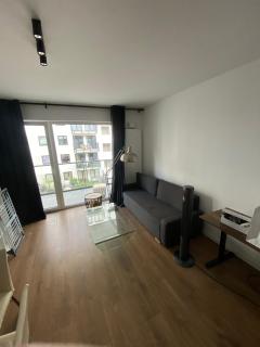 Kirti Apartments - Warsaw - 5