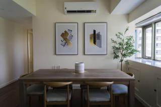 Elegant and Modern 2 BR Home Golf Skyline View - Manila - 8