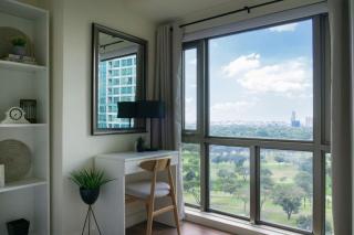 Elegant and Modern 2 BR Home Golf Skyline View - Manila - 2