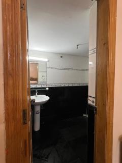 Modern 3-Bed Retreat E11 PEACEFUL - Islamabad - 3