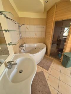Quelle Apartment - Kecskemét - 9
