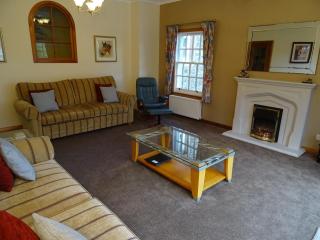 Coach House 4 - Perth - 8