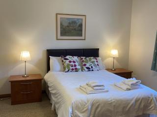 Coach House 4 - Perth - 2