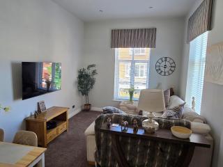 No 2 Emporium Apartments - Prestatyn - 6