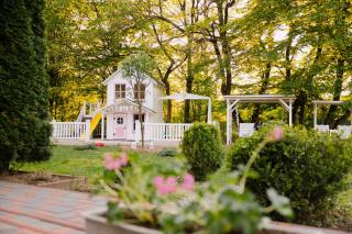 PENSIUNE RESTAURANT POIANA AVRIGULUI loc de joaca pentru copii - 8