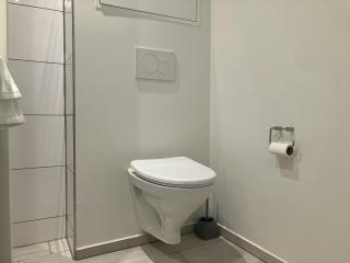 Central and Spacious Apartment for 4 - 1