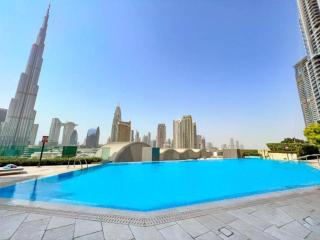 Vacationer Holiday Homes I Elegant 1 Bed l Magnificent Burj Khalifa Views - 7