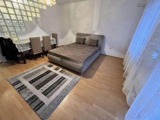 Quelle Studio - Kecskemét - 1