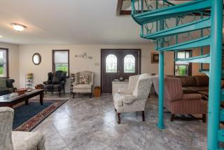 Family 5BR Home – Pets OK Big Yard Grill - Delmar - 3