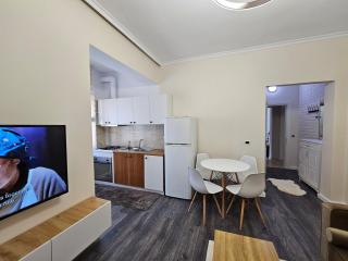 DION Apartment - Elbasan - 4