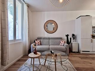 Cosy Savoie by Bookking Guys - Nizza - 9