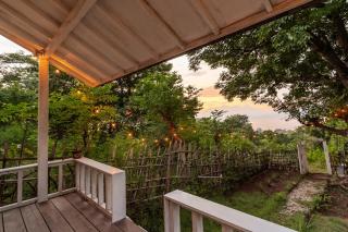 Charming Rustic Escape with Breathtaking Sea Views - Gili Trawangan - 8