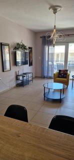 Grey House - Prinos - 7