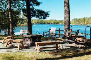 Lakefront Resort Retreat-Pontoon & SUP Rentals - Traverse City - 0