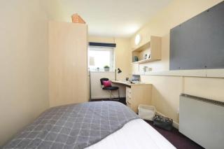 John Lester and Eddie Colman Courts in Salford - Manchester - 7